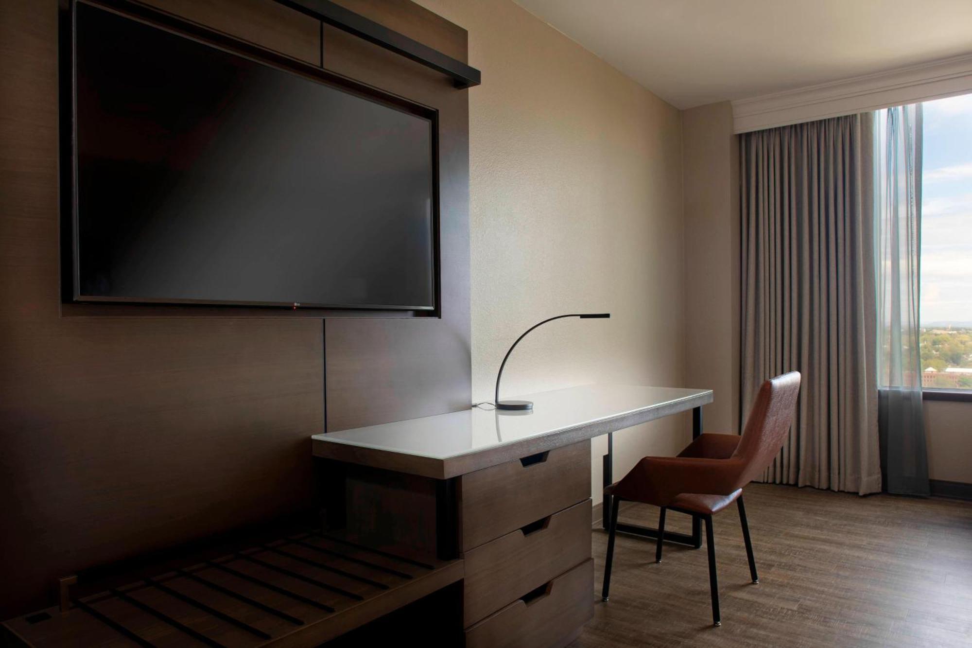 Winston-Salem Marriott Hotell Exteriör bild