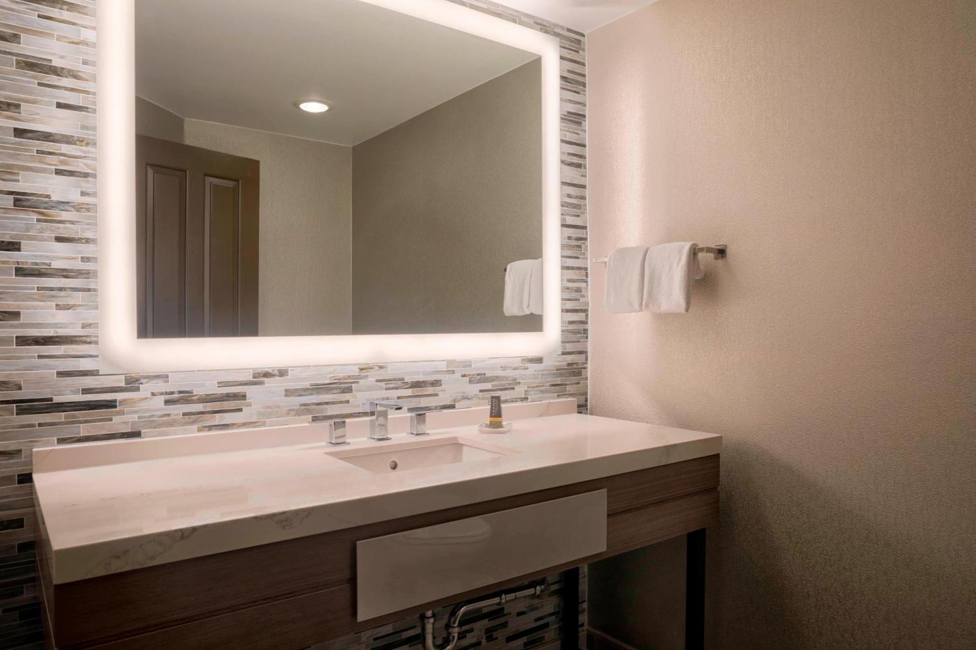 Winston-Salem Marriott Hotell Exteriör bild